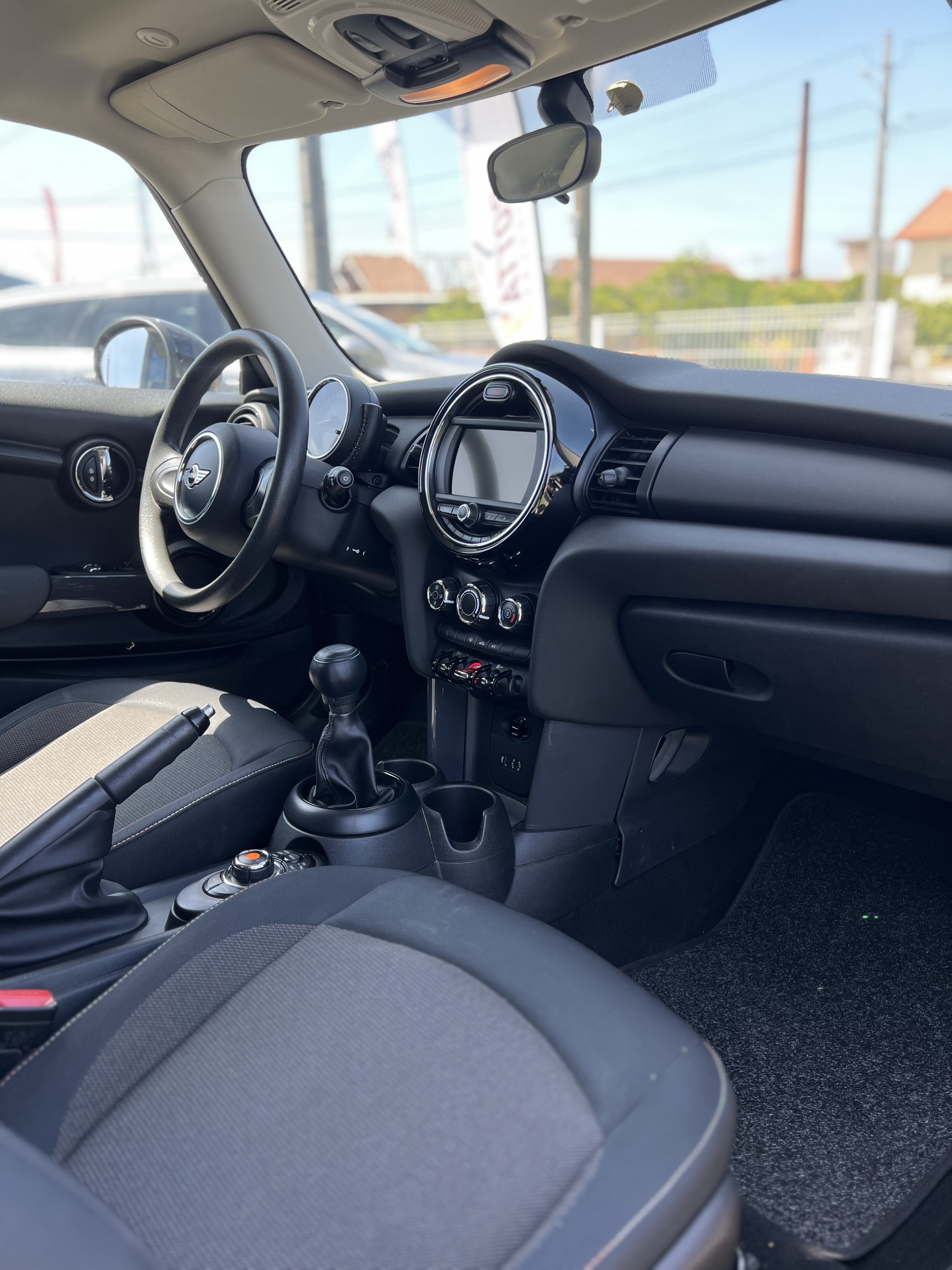 MINI  Cooper D 