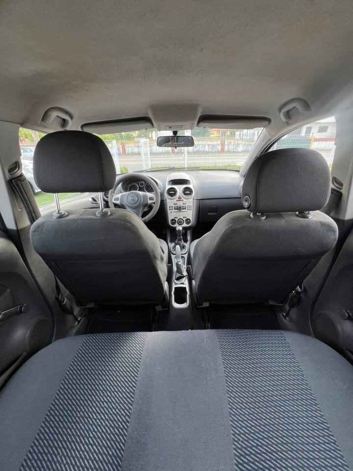 Opel Corsa 1.2