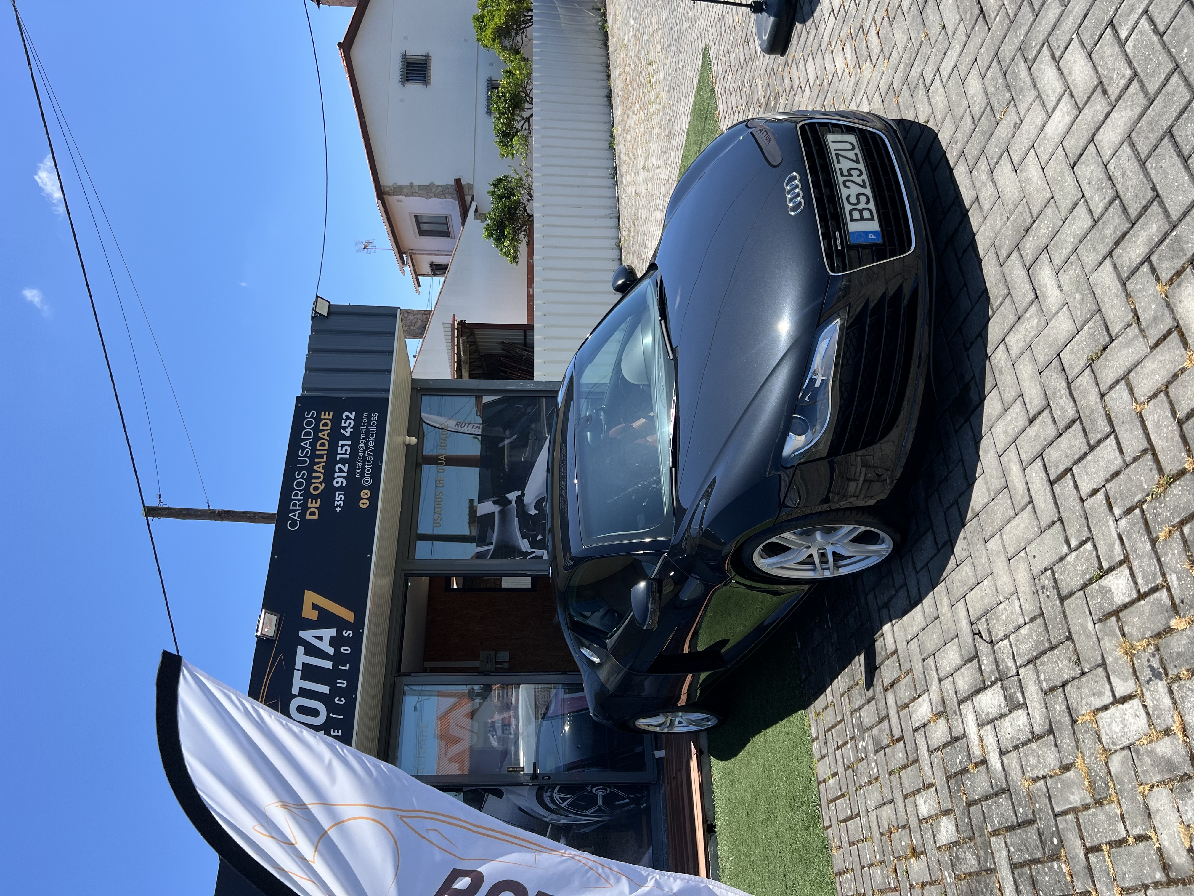 Audio R8 V8